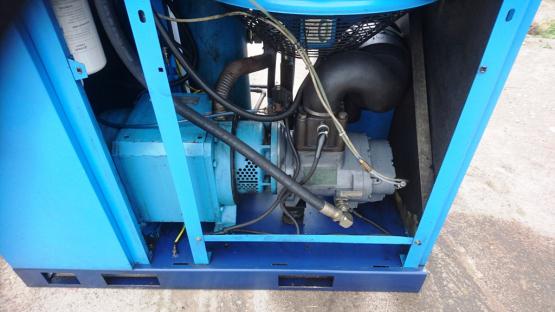 sprężarka powietrza kompressor COMPAIR L45SR