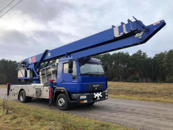  Dźwig dekarski Klaas K29-34. 34 metry 1500kg udźwigu