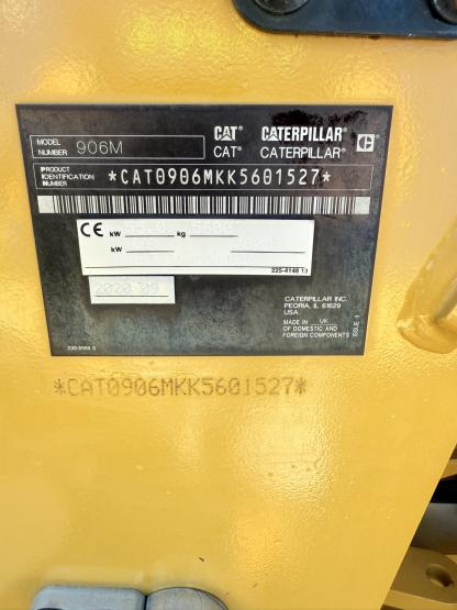 Ładowarka kołowa Cat 906M (9)