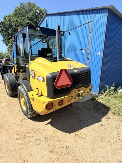 Ładowarka kołowa Cat 906M (20)