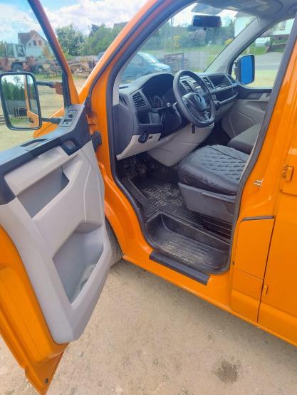 Samochód ciężarowy VW Transporter T6 2019 rok (22)