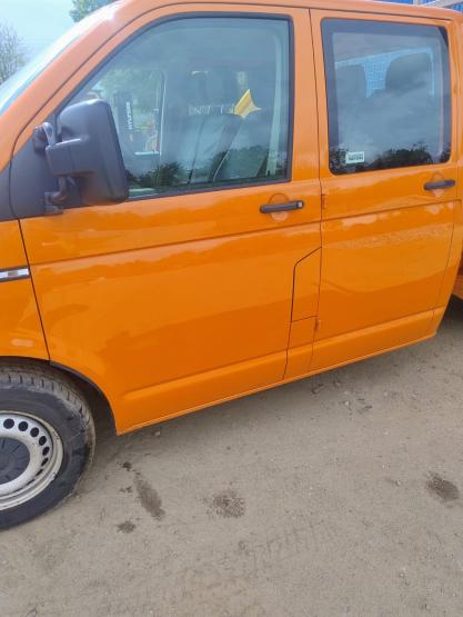  Samochód ciężarowy VW Transporter T6 2016 rok (11)