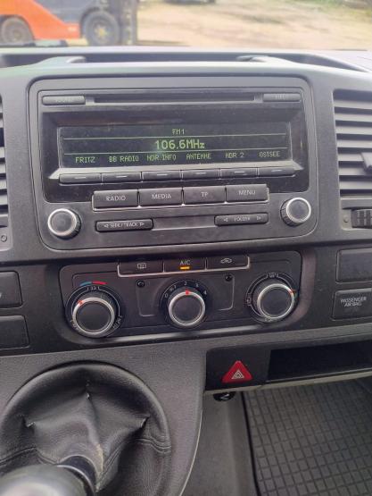 Samochód ciężarowy VW Transporter T6 2014 rok 	 (6)