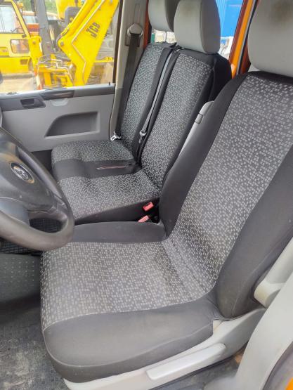 Samochód ciężarowy VW Transporter T6 2014 rok 	 (13)