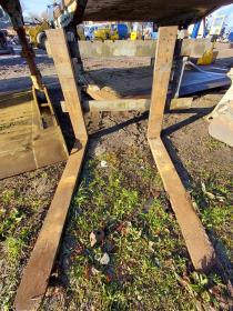 Obrazek dla: Widły do ładowarki kołowej Kramer